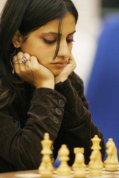 Shadia3