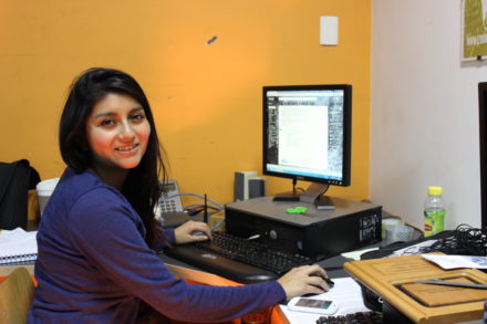 Camila Rojas in ihrem Büro 1
