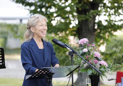 Theologin-und-Religionspädagogin-Martina-Steinkühler-hat-den-Schwerpunkt-Bibel-und-Bibeldidaktik_Credit-privat