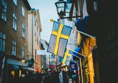 claudio-schwarz-s3FBReatkw0-unsplash